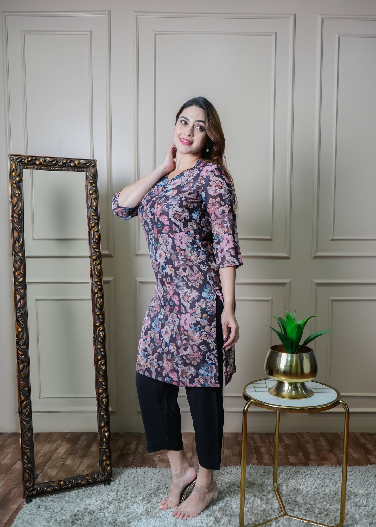 Black and Peach Floral Print Vintage Linen Kurti Pant Set