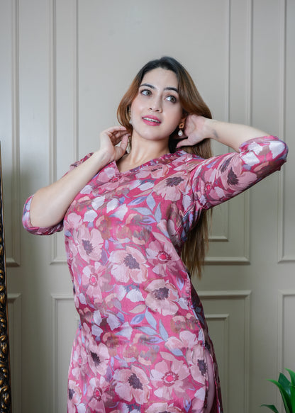 Mauve and Peach Floral Chinon Kurti Set with Pants – Office & College Wear